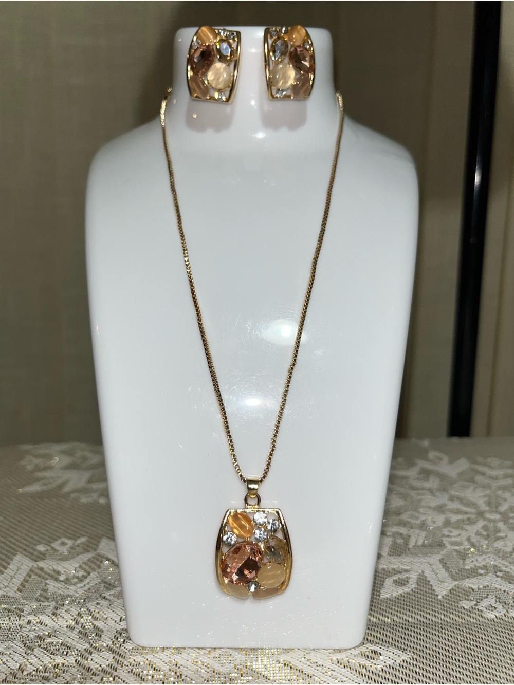 Colors of Fall Rhinestone Pendant Necklace and Earrings Set NEW